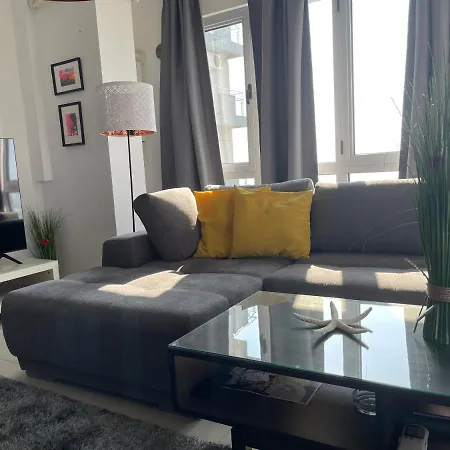 Happiness By Nicole Jutka, Visual Artist * أوليمبْ