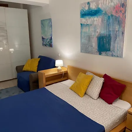 Happiness By Nicole Jutka, Visual Artist شقة أوليمبْ