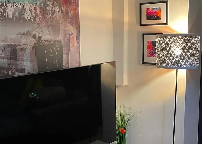 Apartamento Happiness By Nicole Jutka, Visual Artist